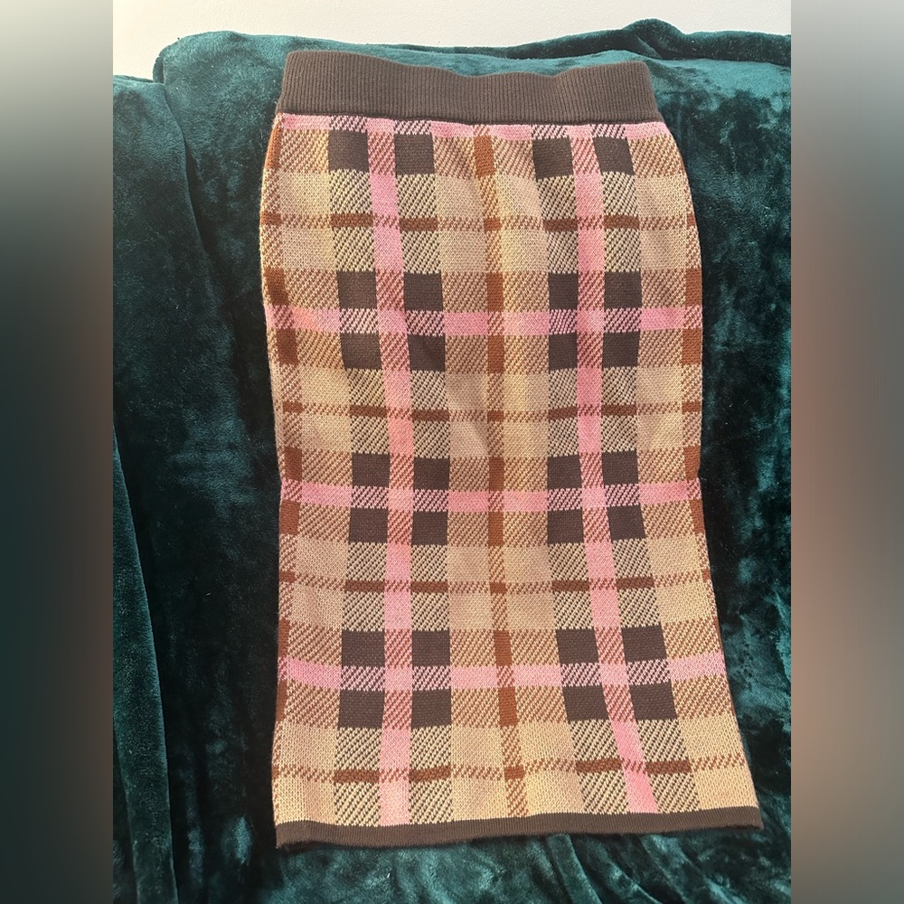 Pink Plaid Knit Skirt